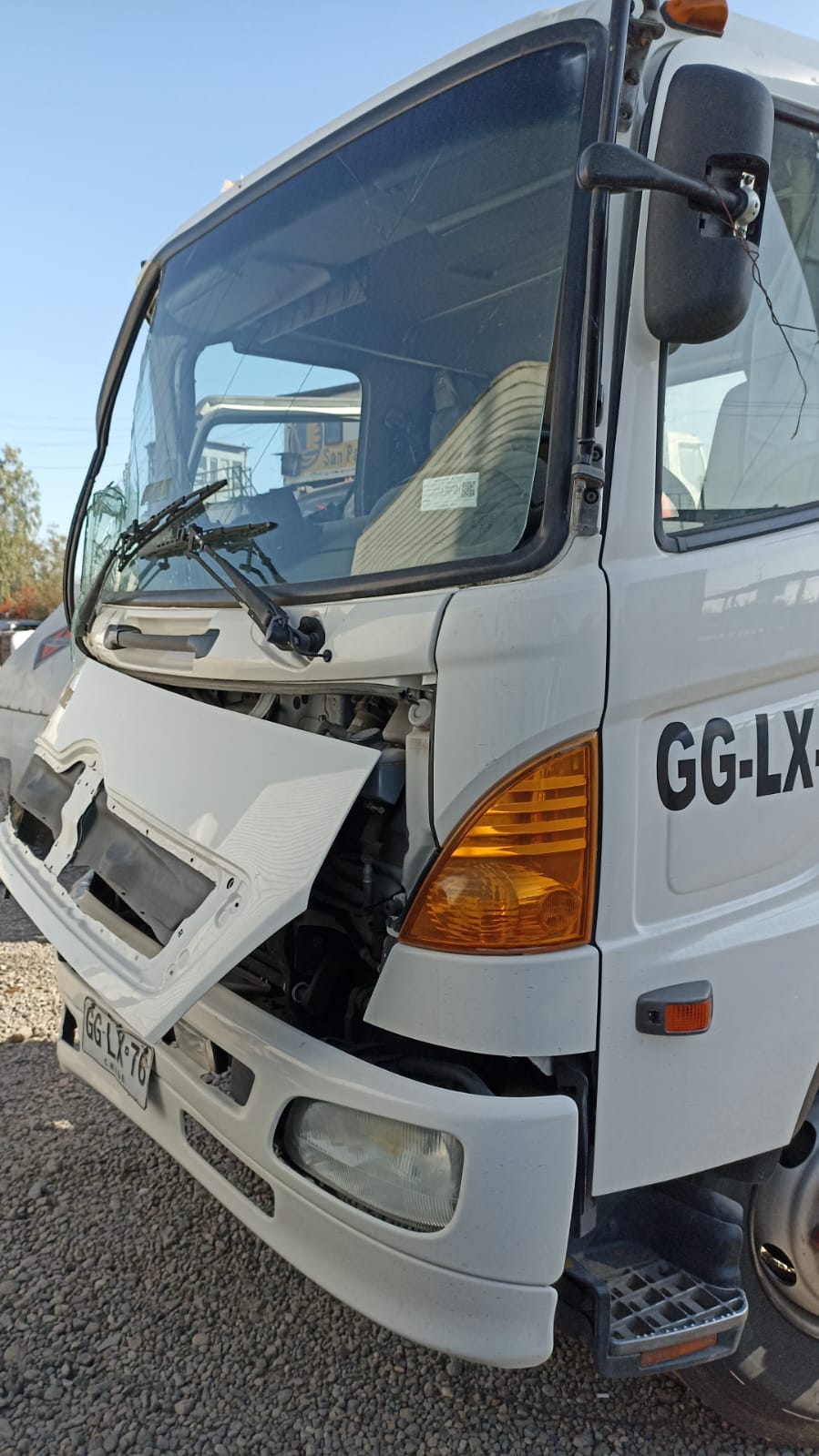 Hino GH 2005 - 1 REPUESTO USADO/USADA EN DESARME